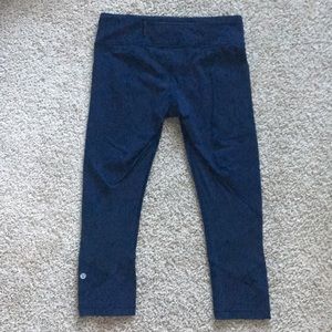 Lululemon Pace Rival Crops. Navy